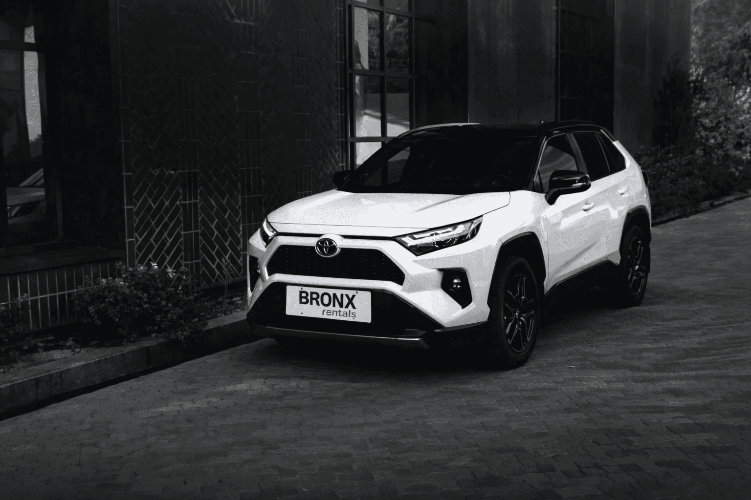 10 Mistakes Tourists Make When Renting a Car in Europe