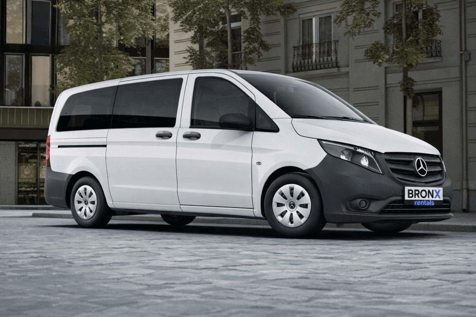 Family Road Trips Made Easy: How to Choose the Perfect Rental Car for a Safe and Comfortable Journey